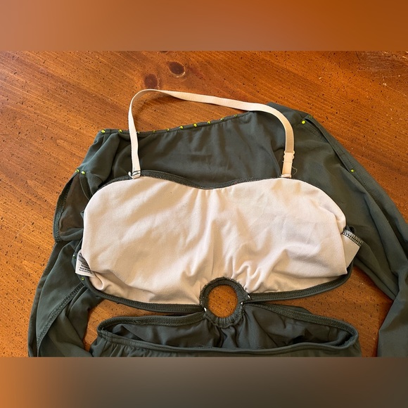 Weissman Green O-Ring Poet Sleeve Dress Dance Costume - Medium Adult - Picture 12 of 14